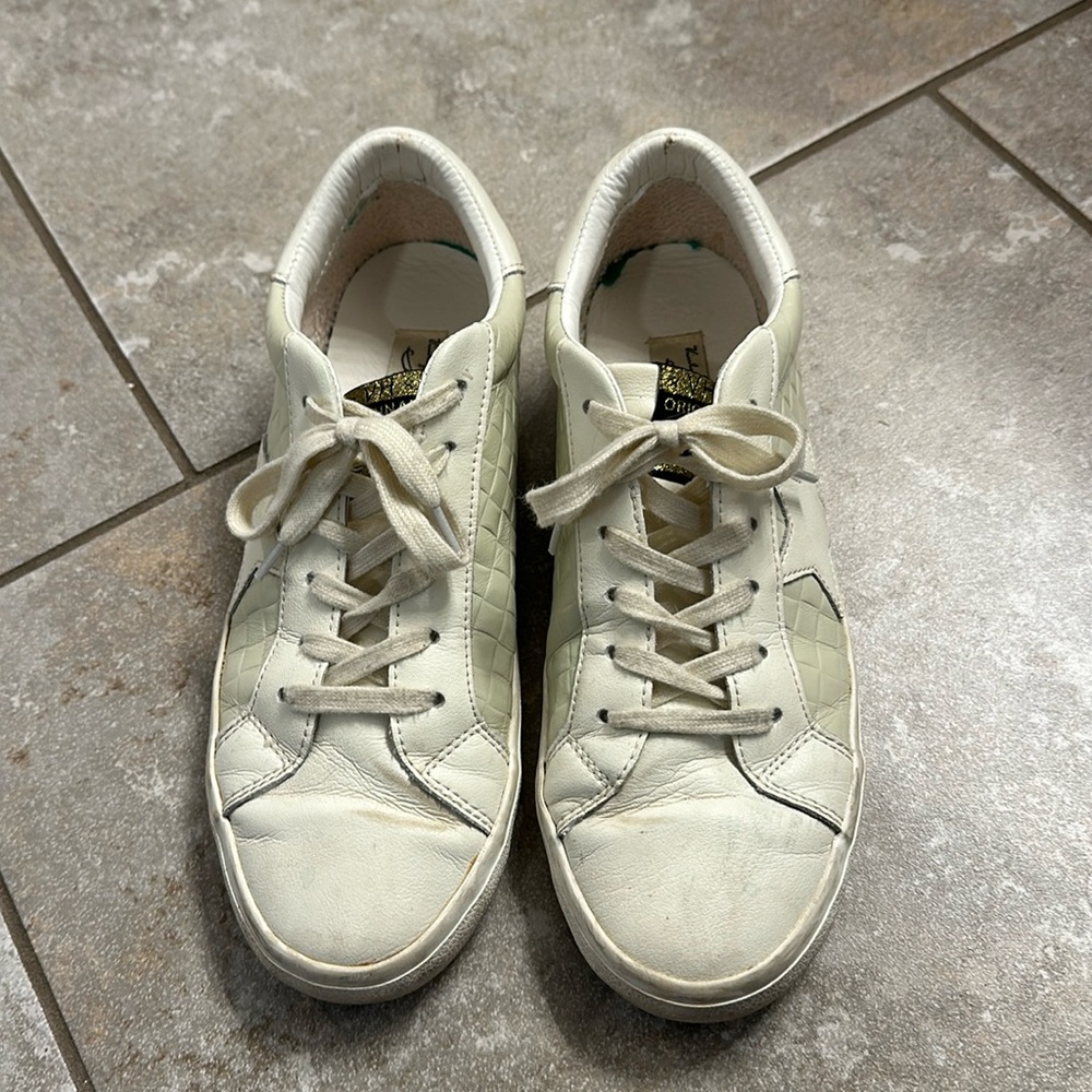 Vintage Havana size 10 off white